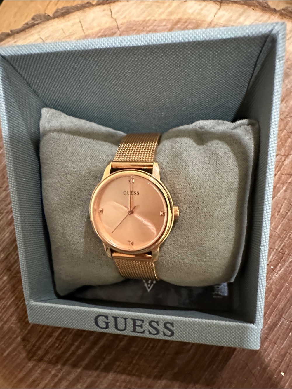 Guess Rose Gold Watch in original Box with genuine diamond 💎 accents.